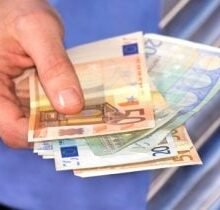 European Union imposes €10,000 cash limit starting July 2027, paving way for digital euro