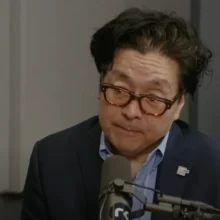 Tom Lee Urges Investors to Keep Eye on ETH/BTC Ratio