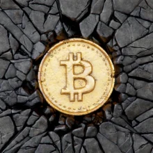 BlackRock Forced to Liquidate $122 Million in Bitcoin as Clients Cut 45% Losses